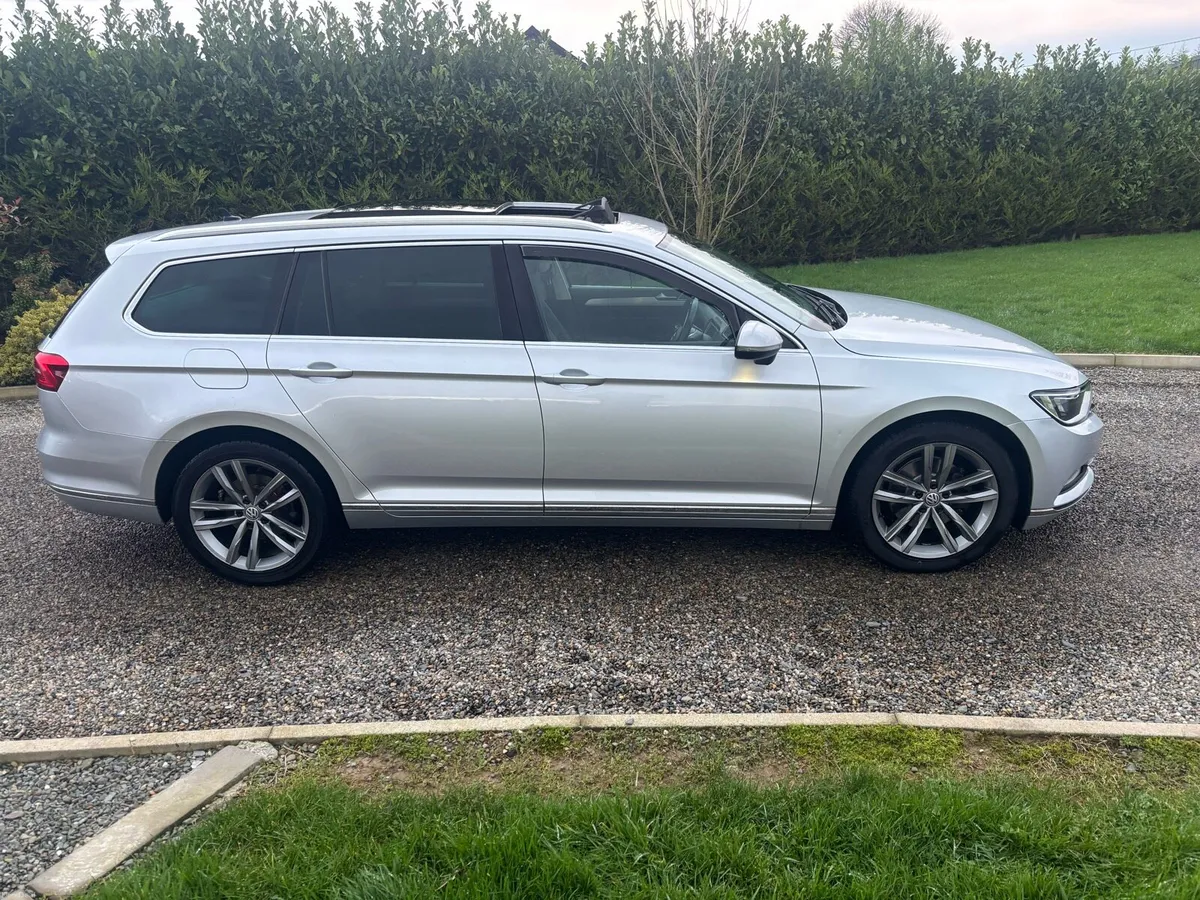 2017 VOLKSWAGEN PASSAT GT 1.6 DSG PANROOF - Image 3