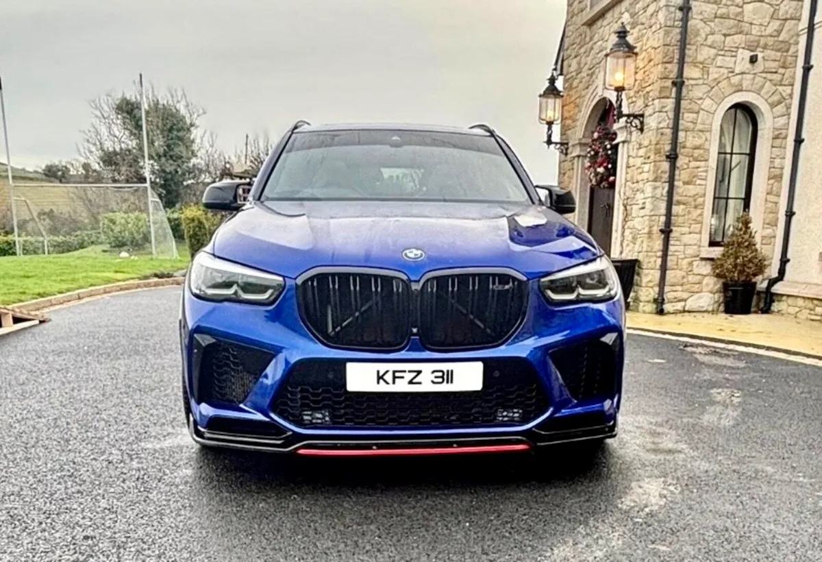 BMW X5 Mcompetition xDrive auto 625ps performance - Image 4