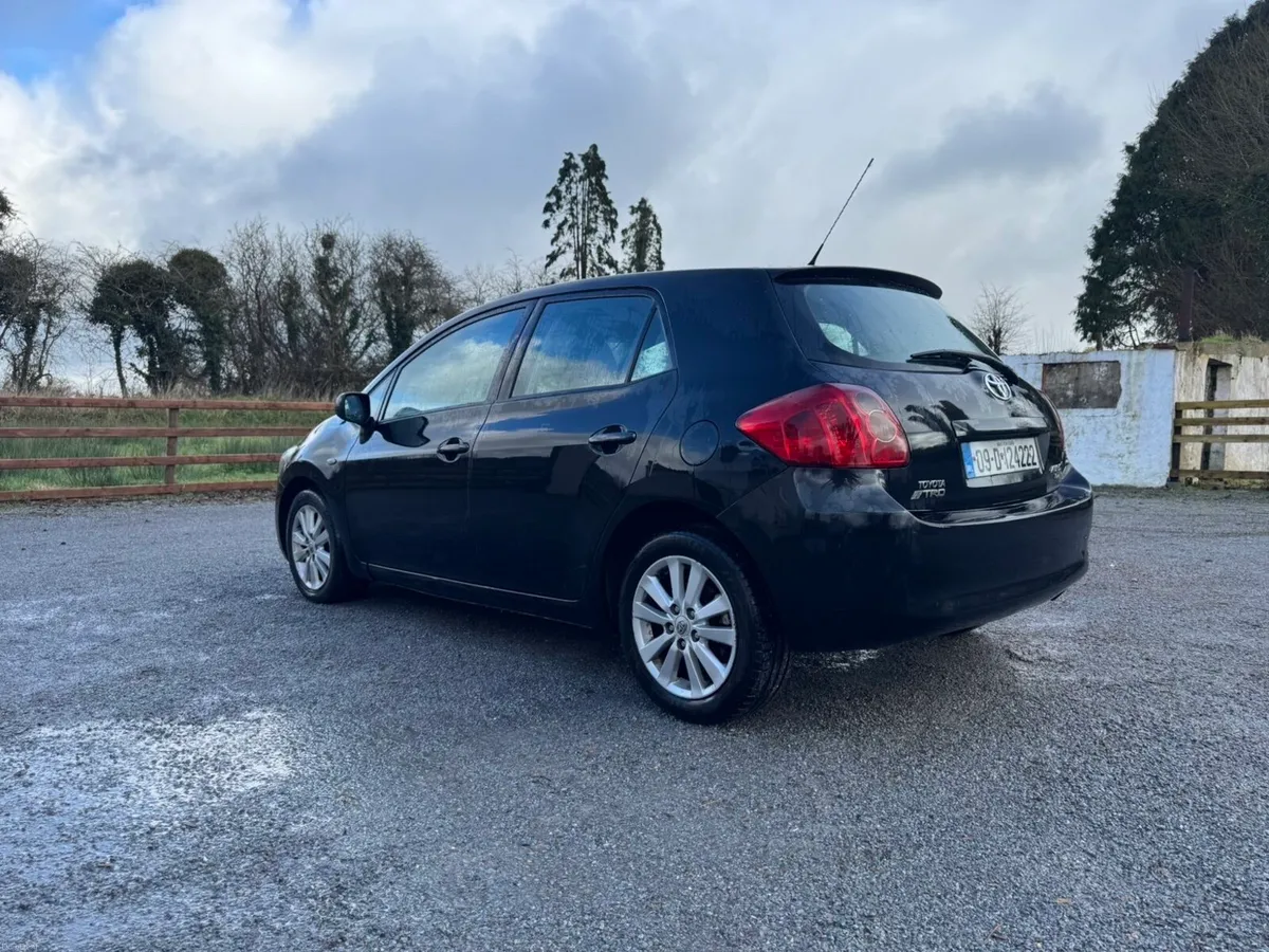 Toyota Auris TRO - Image 2