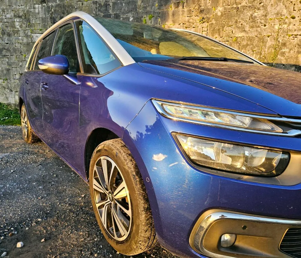 Citroen C4 Grand Picasso. Only 134,000miles - Image 2