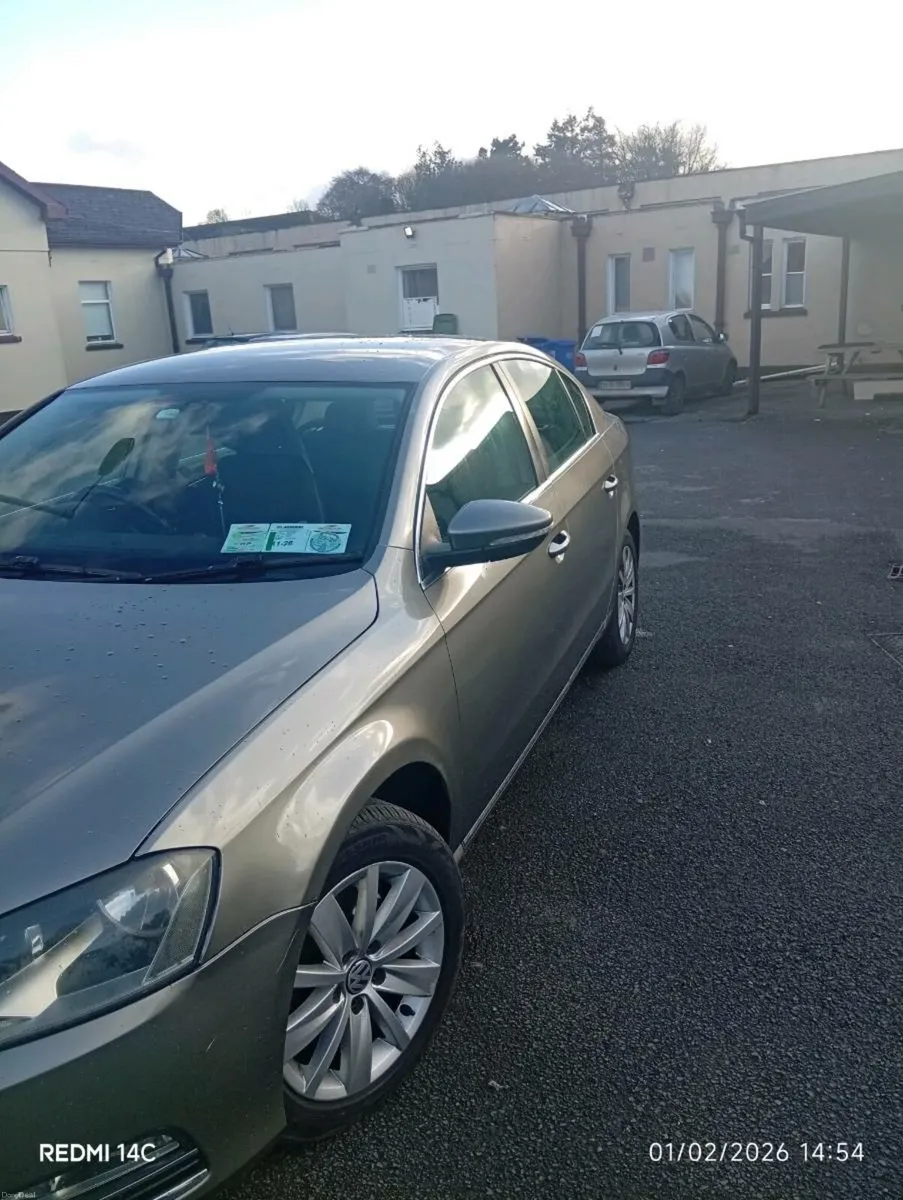 Volkswagen Passat - Image 3