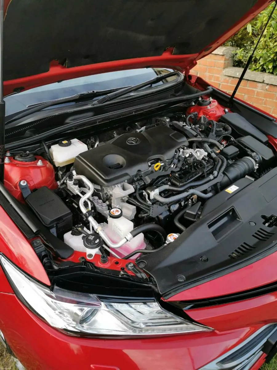 Toyota Camry 2021 HYBR G Leather 2.5L Facelift. - Image 2