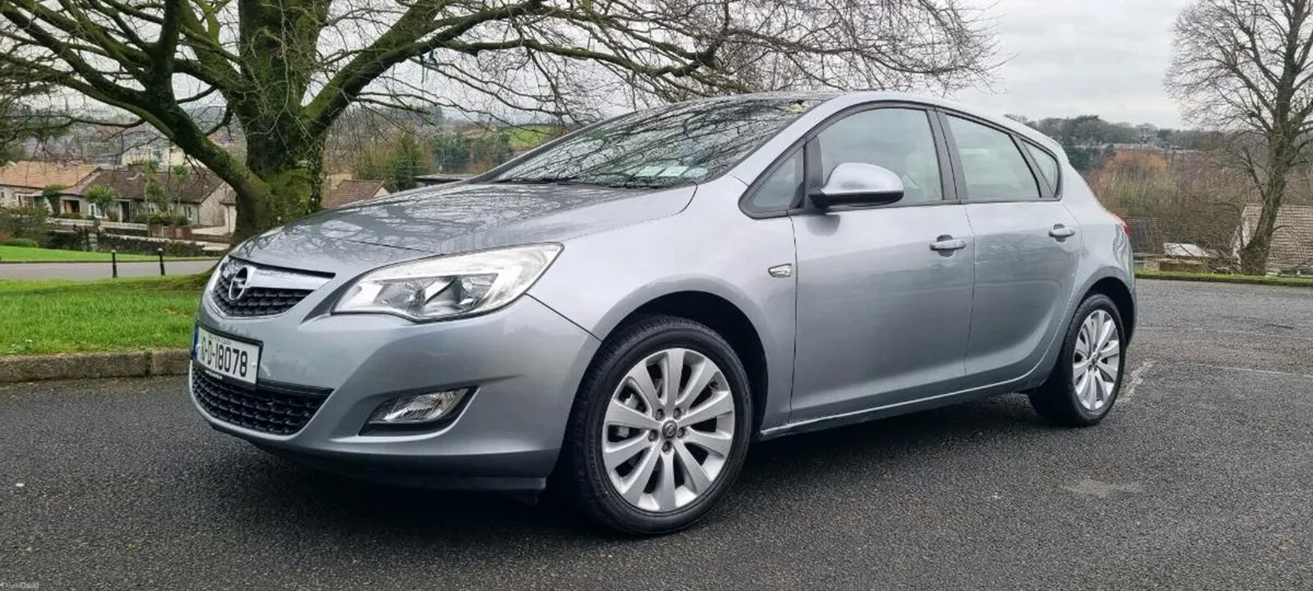 Open Astra 1.4 Petrol - Image 1