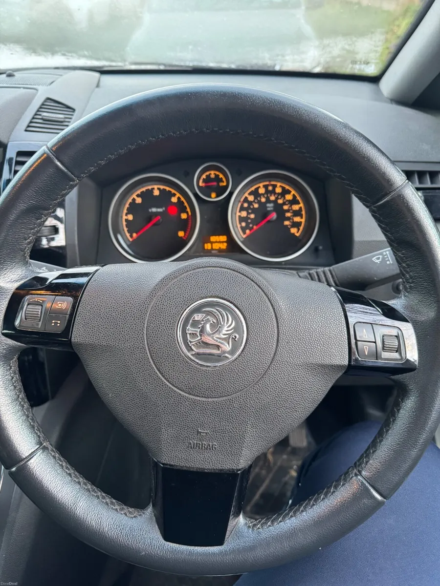 Vauxhall Zafira 2008 - Image 3