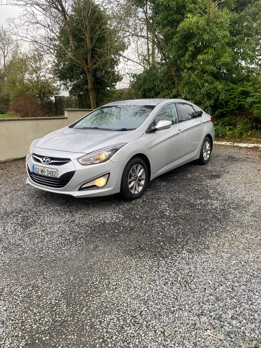 2015 Hyundai i40 - Image 1