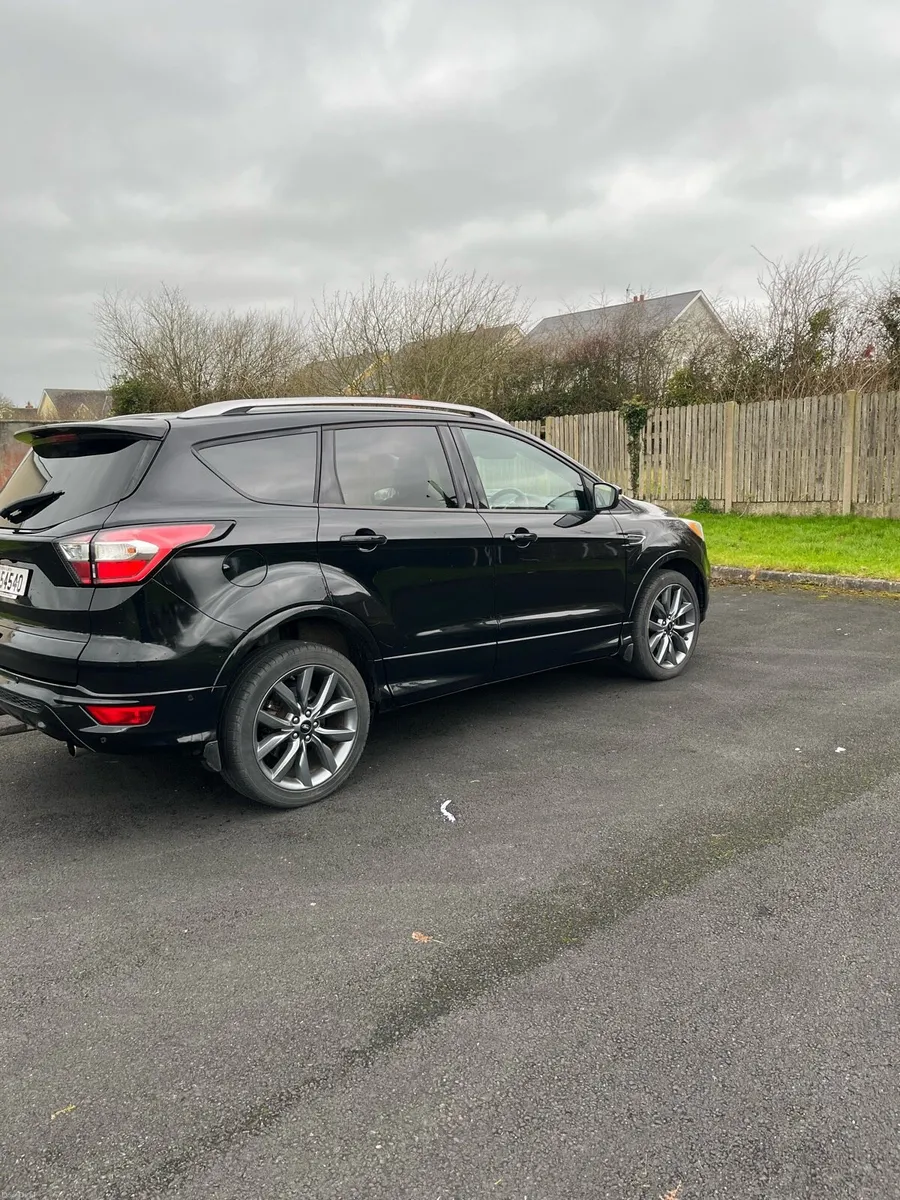 Ford kuga 171 1.5 tdci zetec model price (€11,500) - Image 3