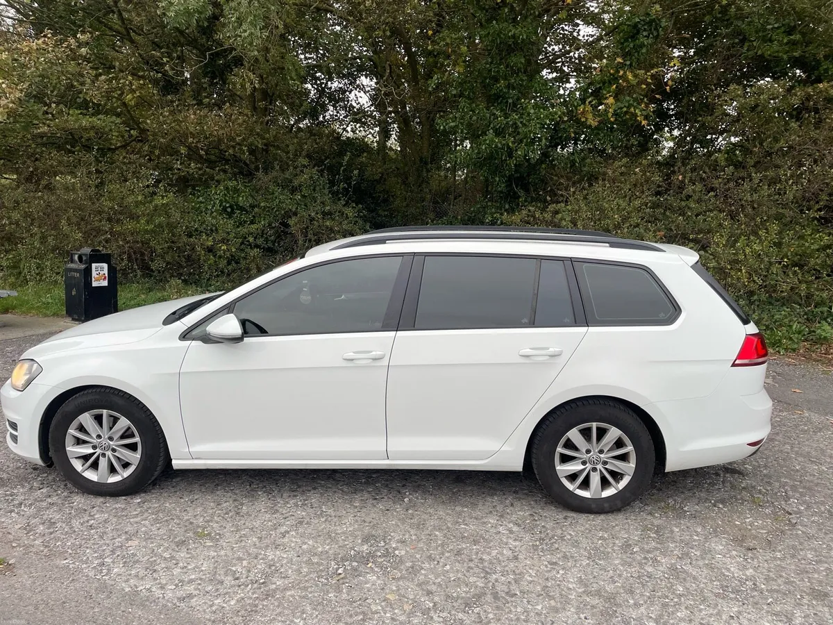 Vw golf estate - Image 2