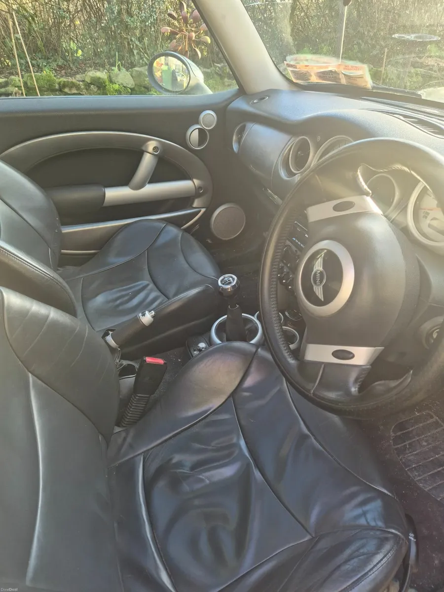 Mini Cooper 2003 - Image 3