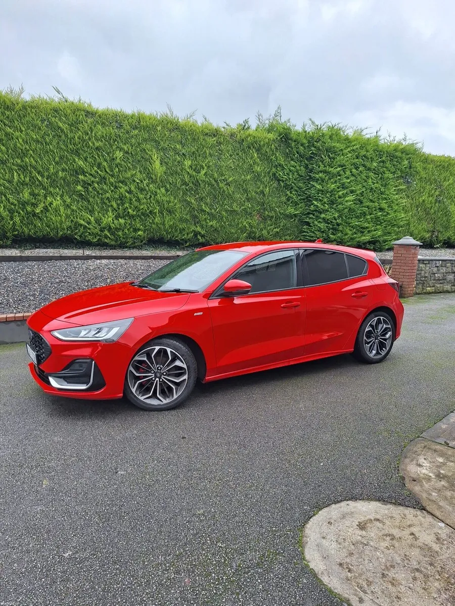 Ford Focus Vignale ST-Line Auto - Image 1