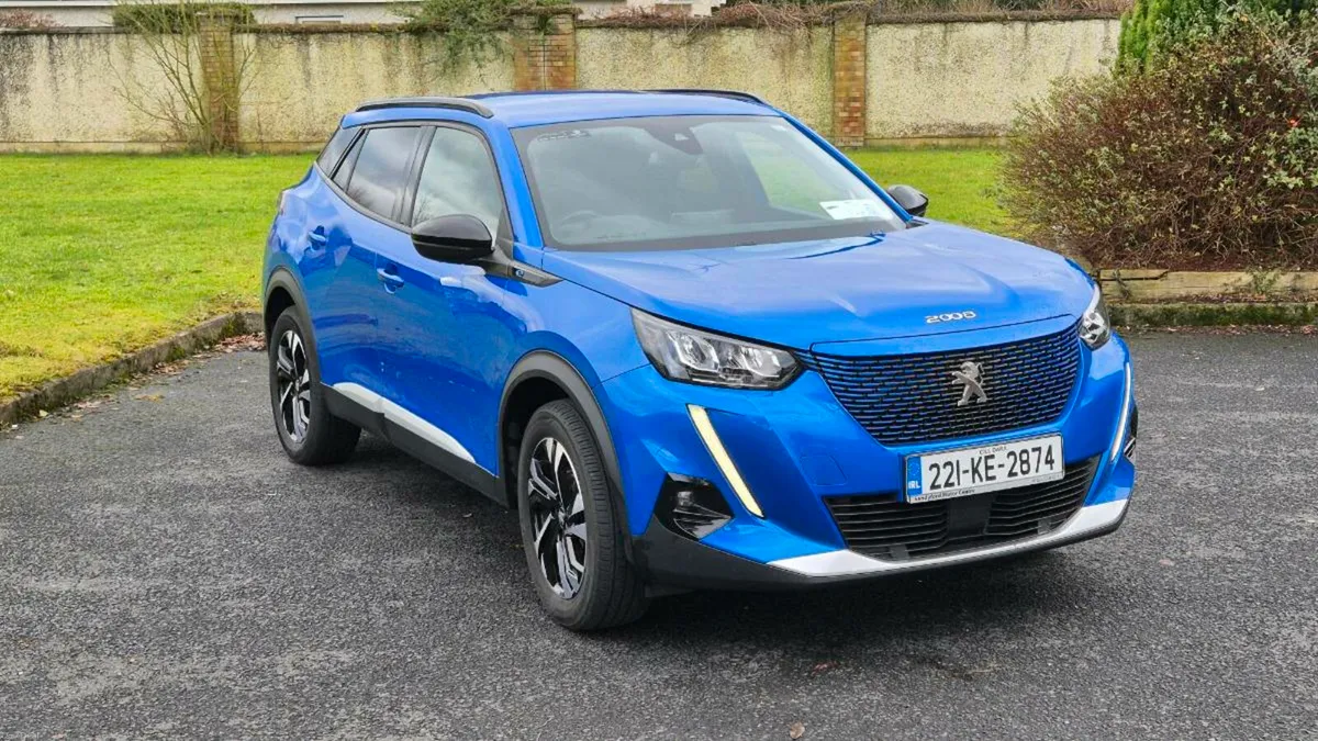 Peugeot 2008e Allure - Image 1