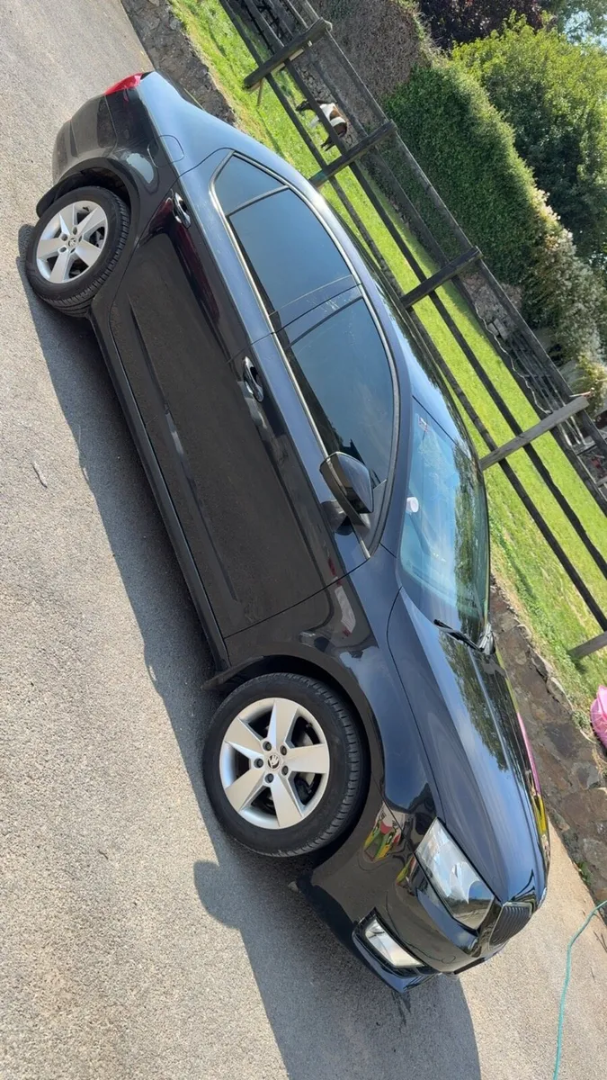Skoda Octavia - Image 1