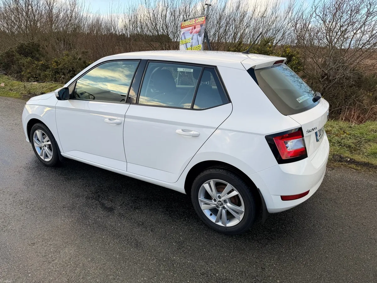 201 Skoda Fabia 1.0 - Image 4