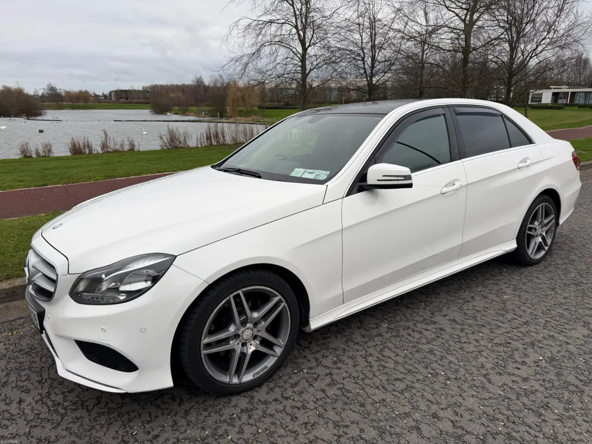 2.2 DIESEL AMG LOW MILEAGE HIGH SPEC - Image 3