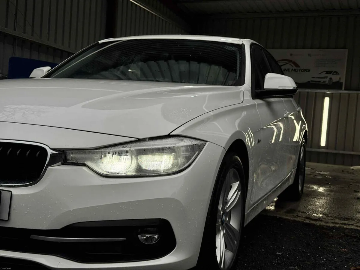 2016 BMW 3 series automatic only 86,000km - Image 4
