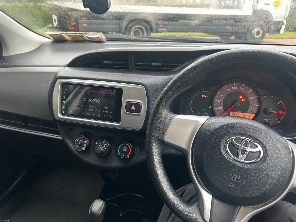 Toyota Vitz 2015 - Image 2