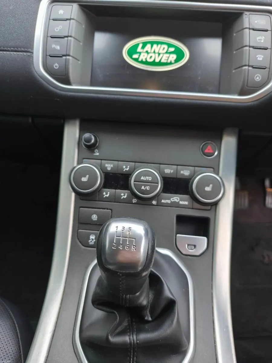 Land Rover Range Rover Evoque 2017 - Image 4