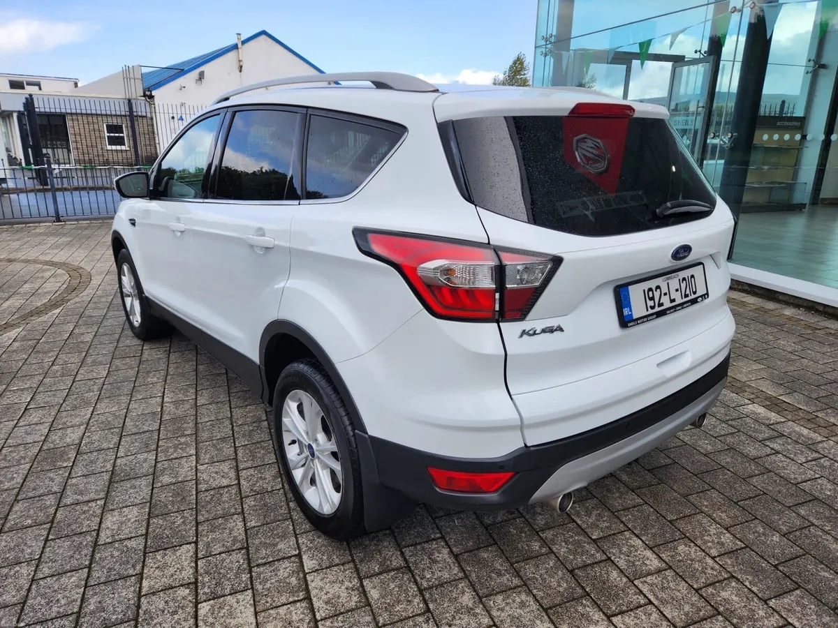 Ford Kuga - Image 3