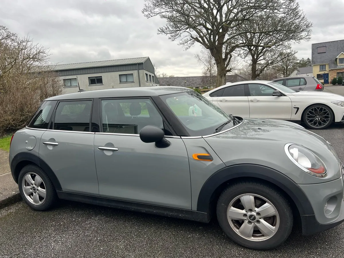 Mini Cooper *low milage* - Image 2