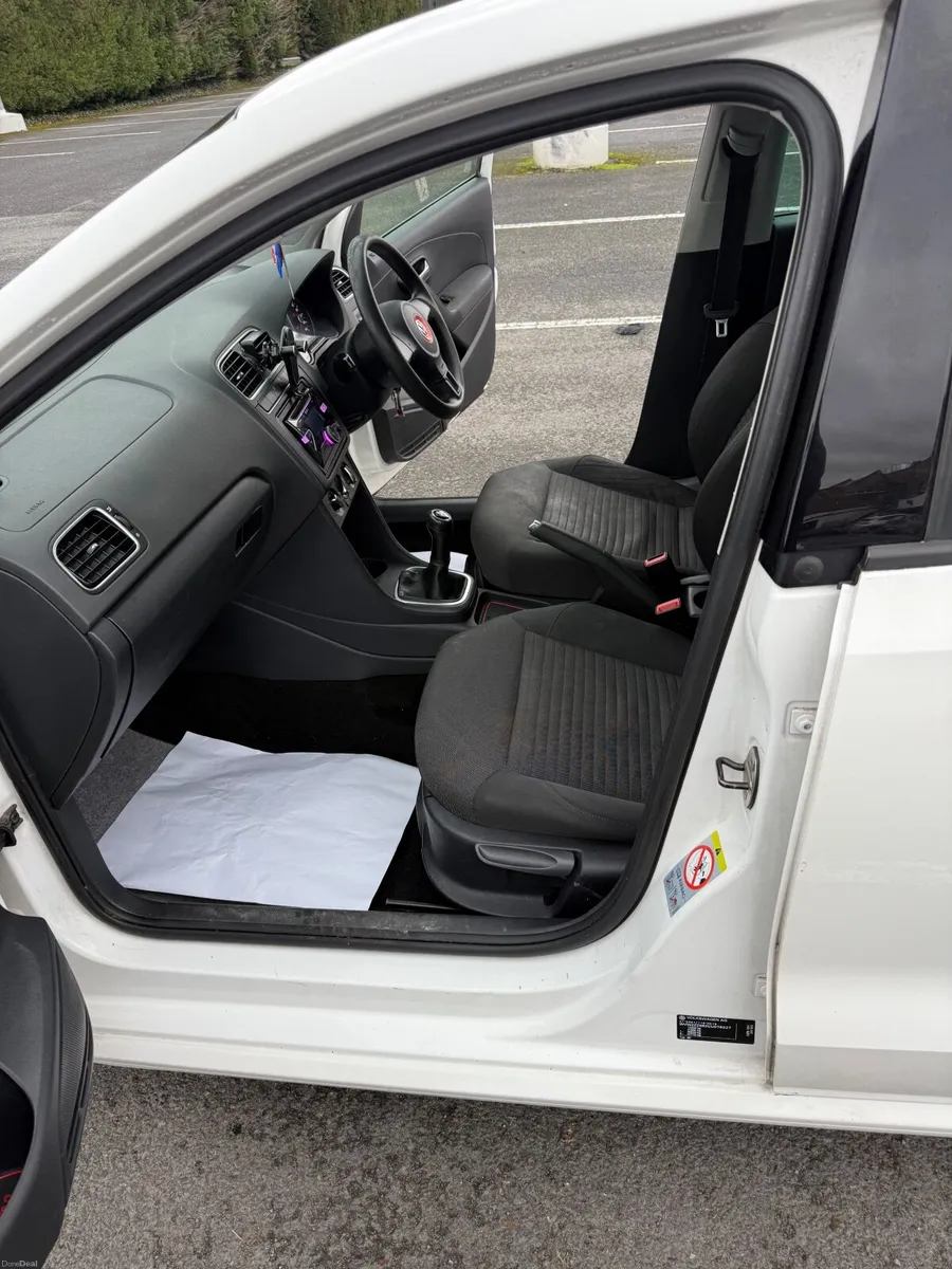 Volkswagen Polo 2012 - Image 1