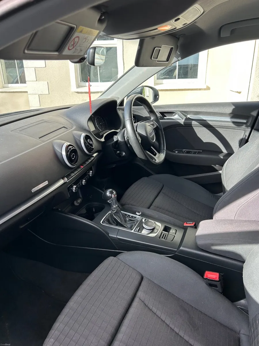 Audi A3 2016 - Image 4