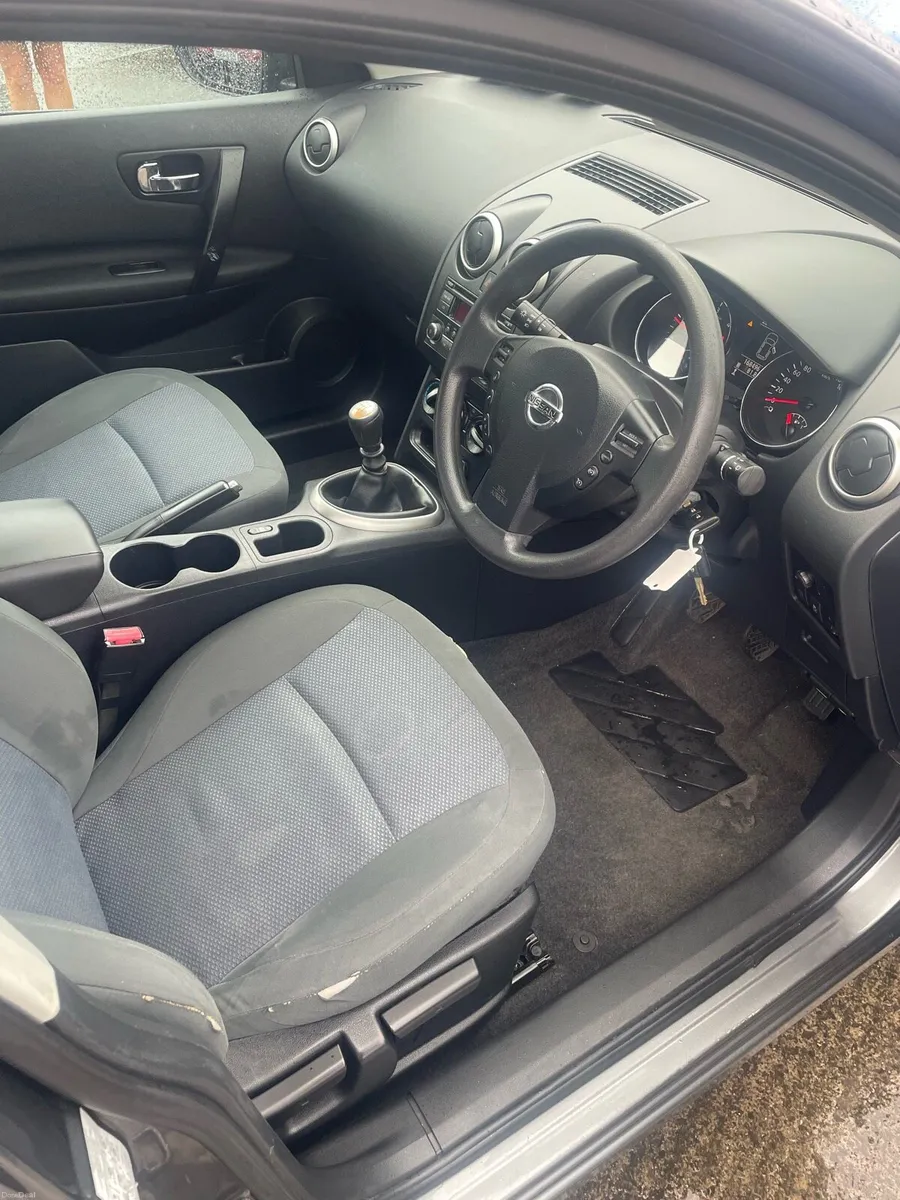 Nissan Qashqai 2012 1.6D - Image 3