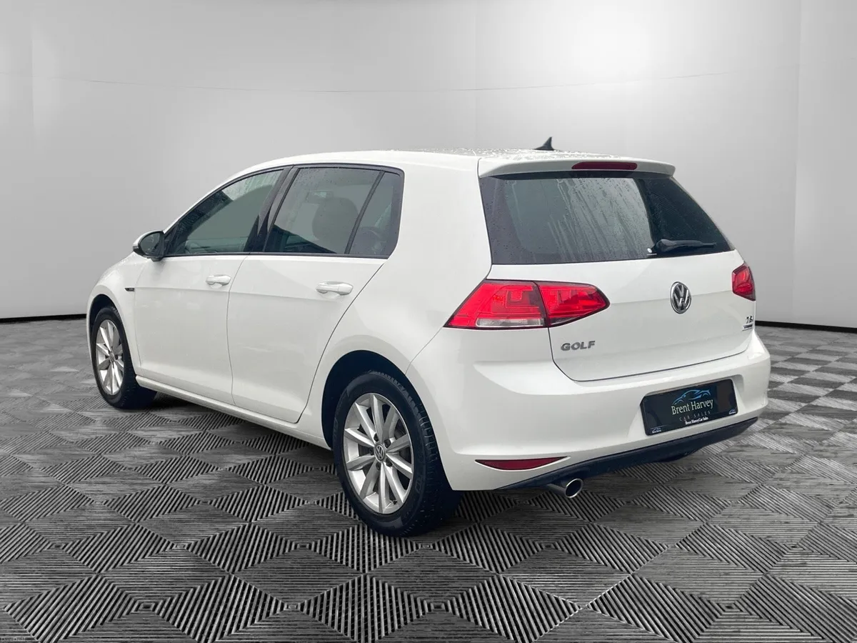 VW GOLF DSG*LOUNGE  EDT*LOW KM - Image 3