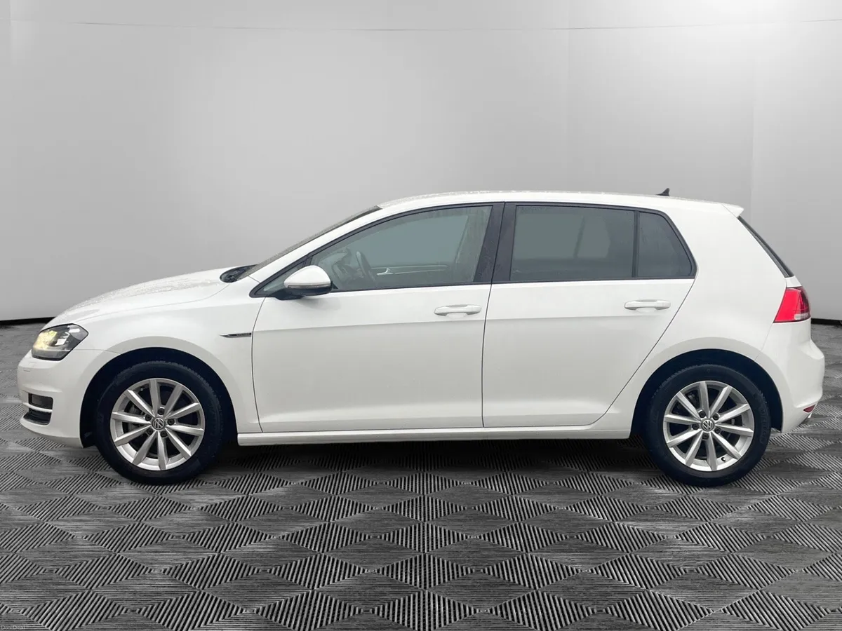VW GOLF DSG*LOUNGE  EDT*LOW KM - Image 2