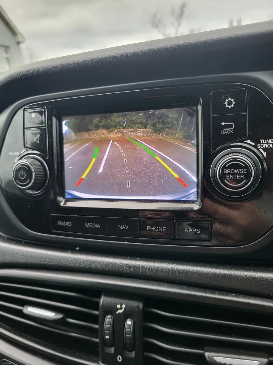 Fiat Tipo 2018 - Image 4