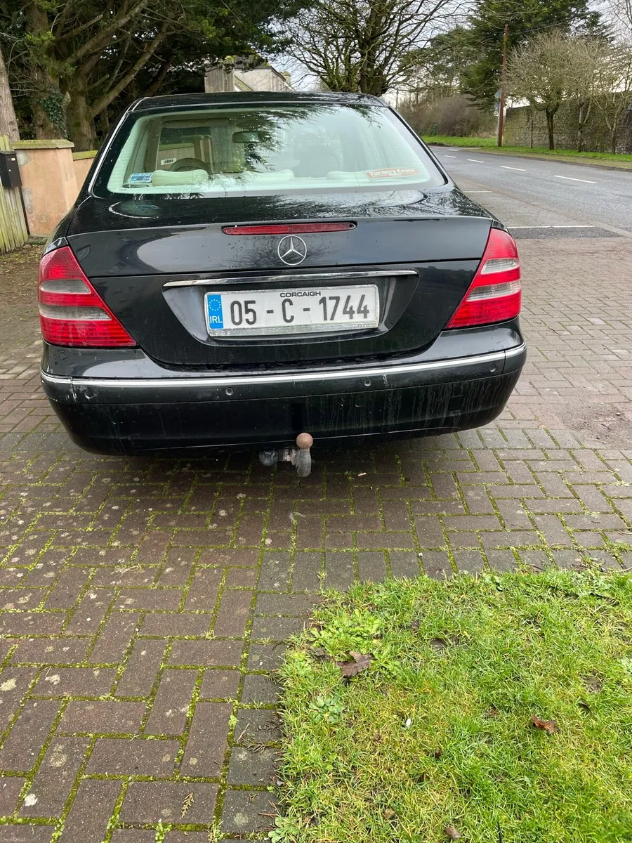 2005 E class petrol and LPG. New NCT 01/27 - Image 3