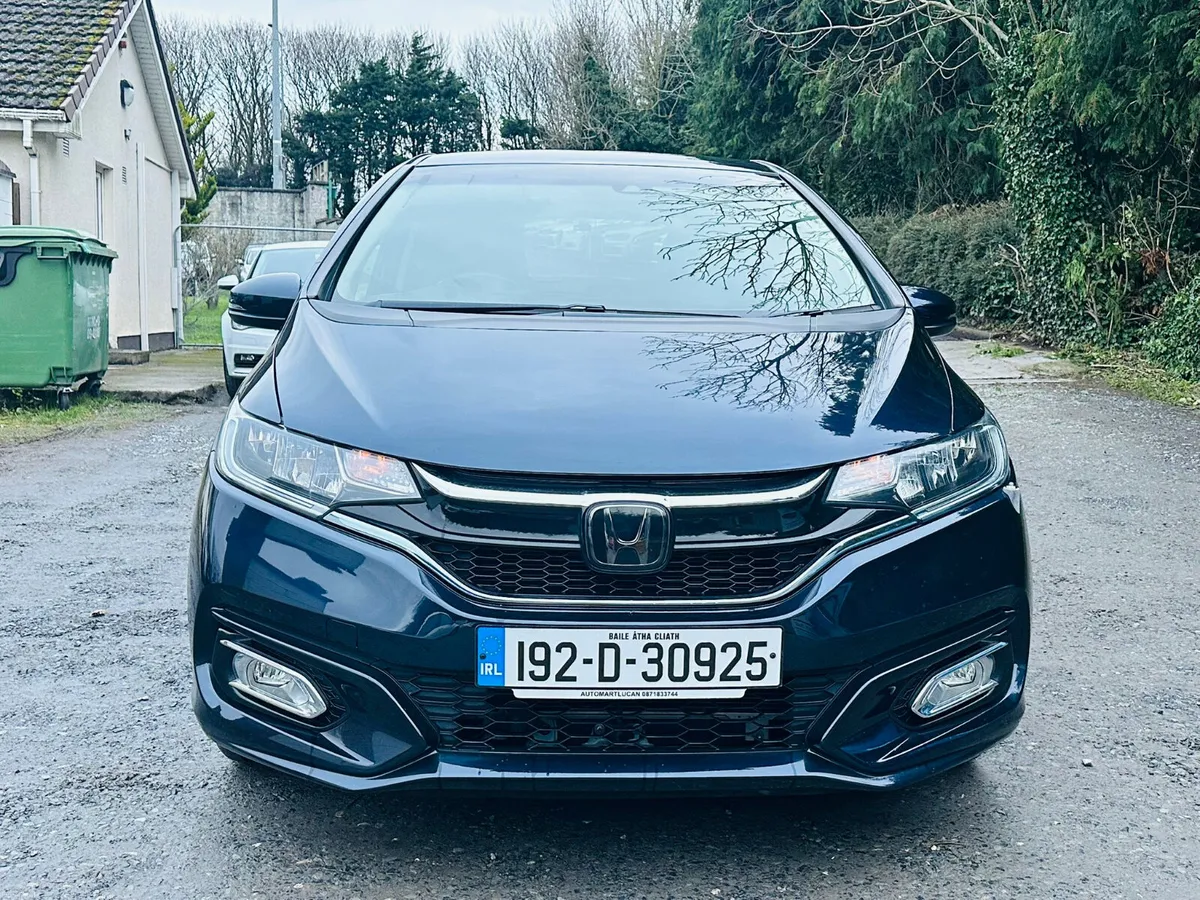 HONDA FIT 2019 32K MILES LEATHER CRUISE CONTROL - Image 2