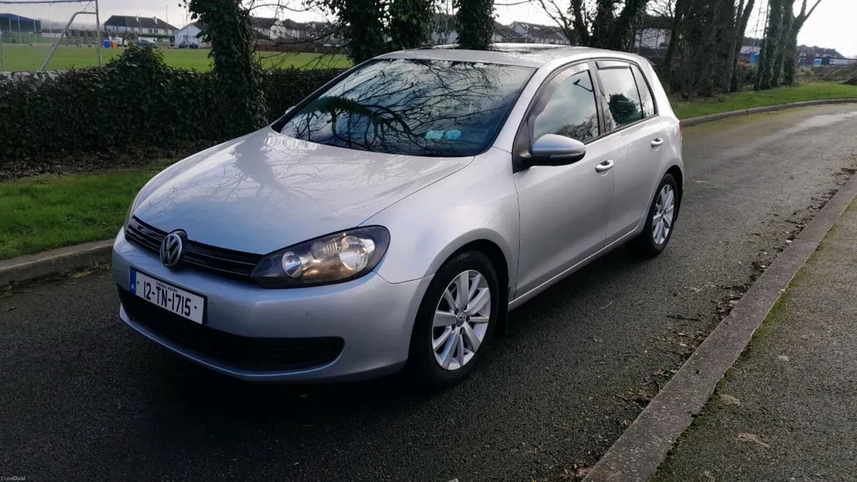 Volkswagen golf - Image 1