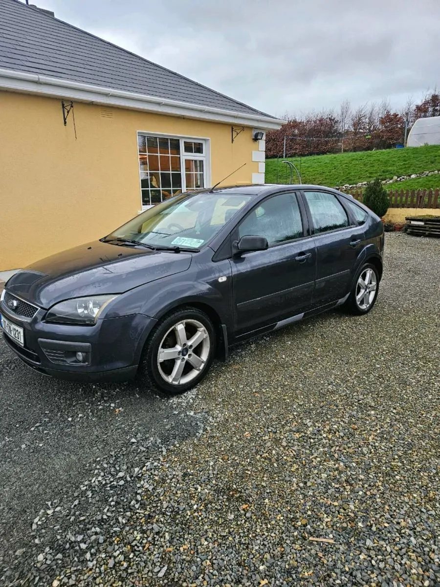 07 Ford Focus Zetec - Image 2