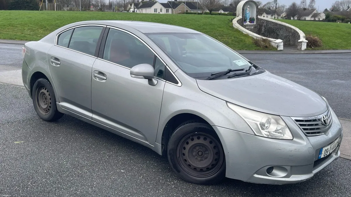 09 Toyota avensis 2.0 disel nct and tax - Image 3