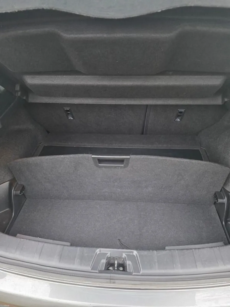 2017 Nissan Qashqai - Image 3