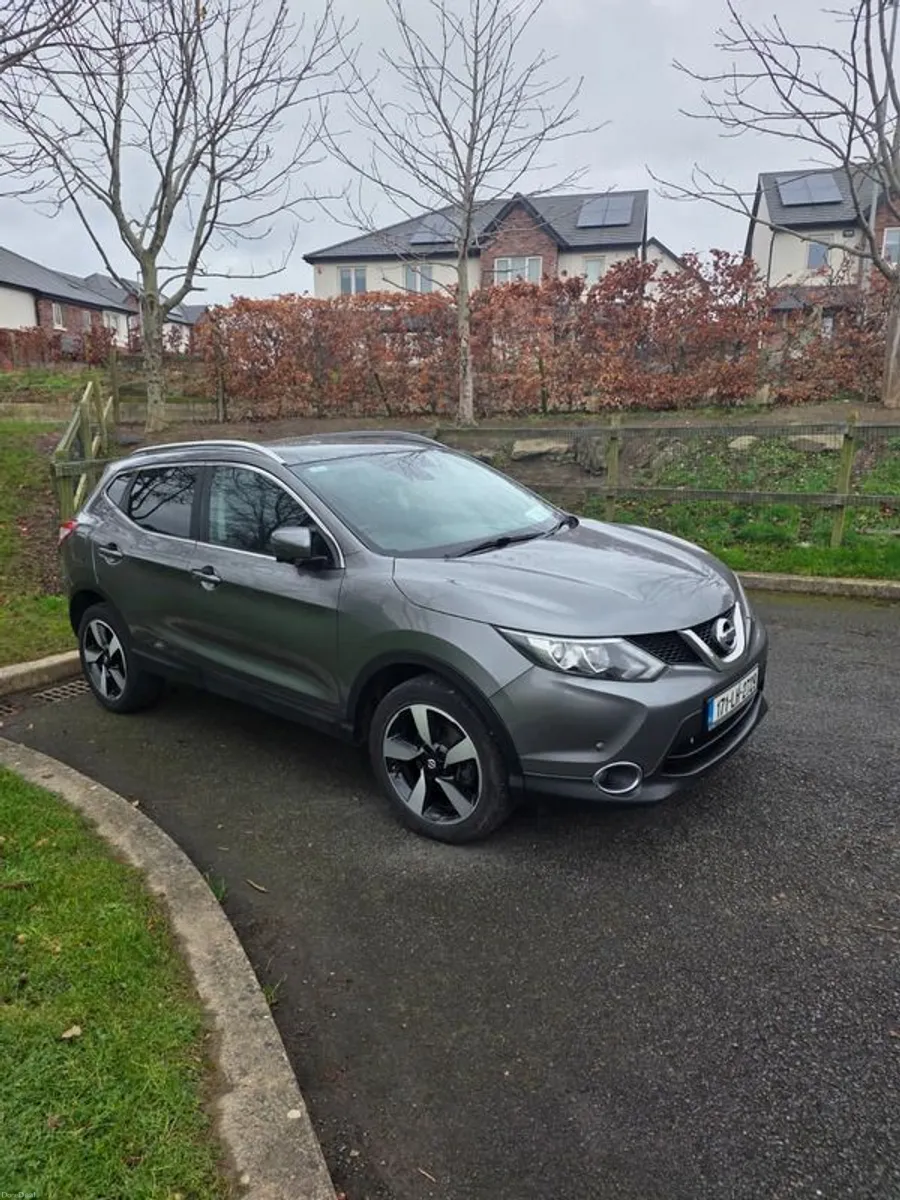 2017 Nissan Qashqai - Image 1