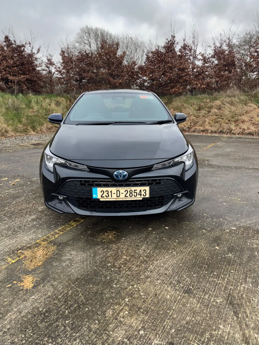 Toyota Corolla 2023 - Image 1