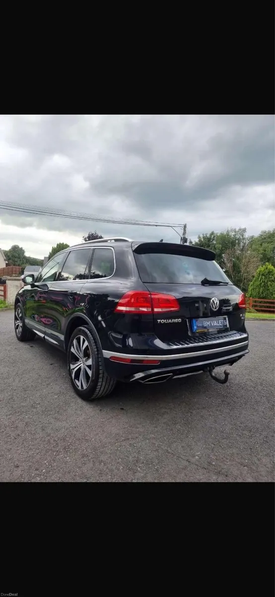 Volkswagen Touareg - Image 1