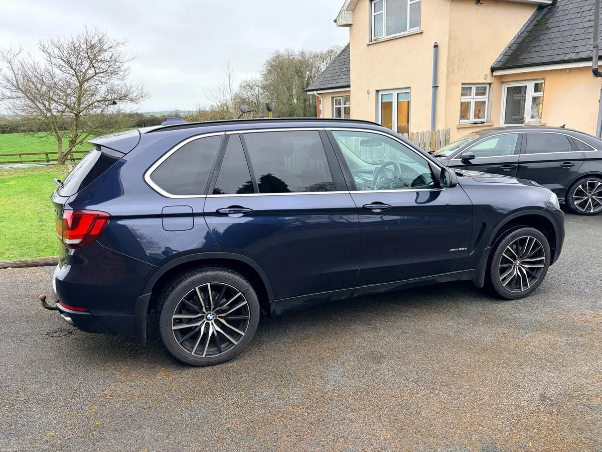 BMW X5 2.0 Xdrive 7 Seater - Image 2