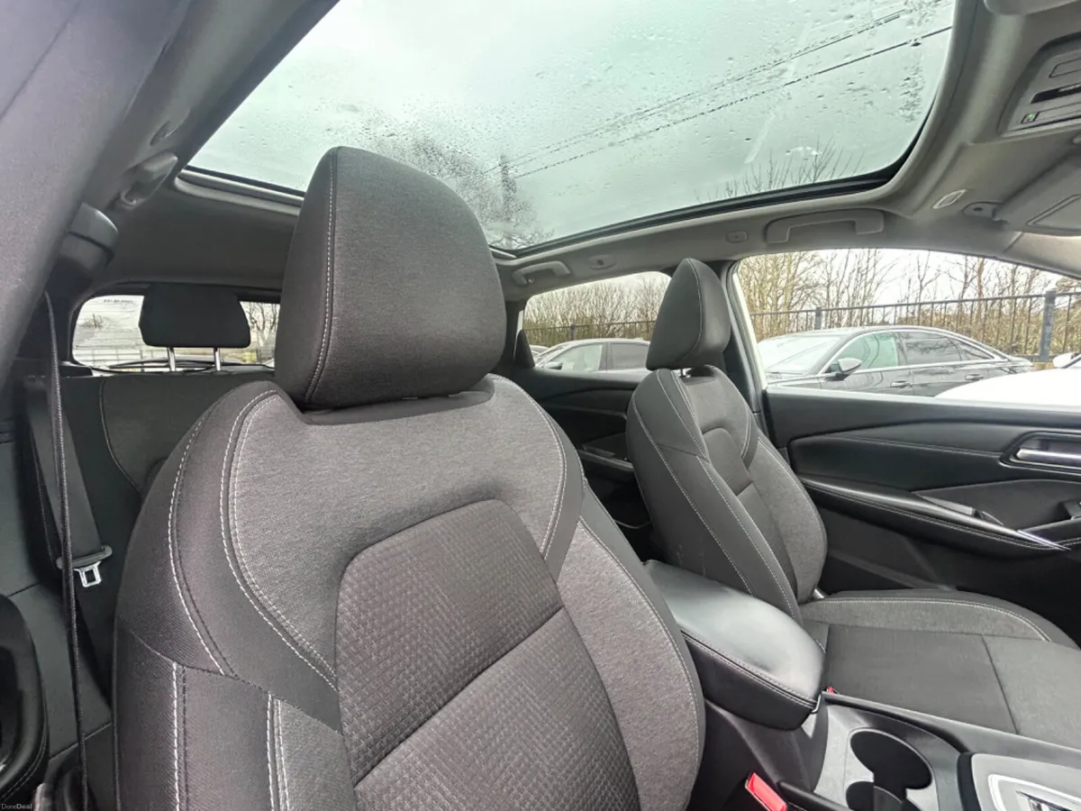 23 Nissan Qashqai SV PREMIUM AUTO - Image 3