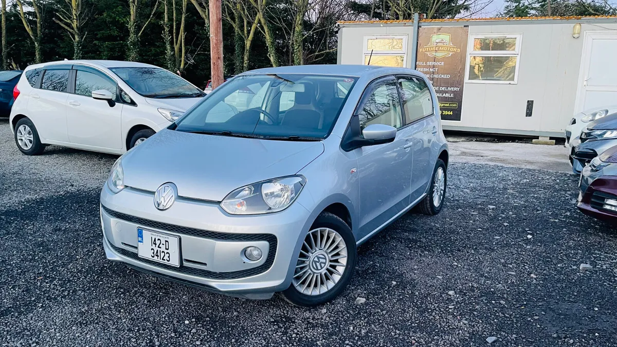 Volkswagen up! 2014 - Image 1