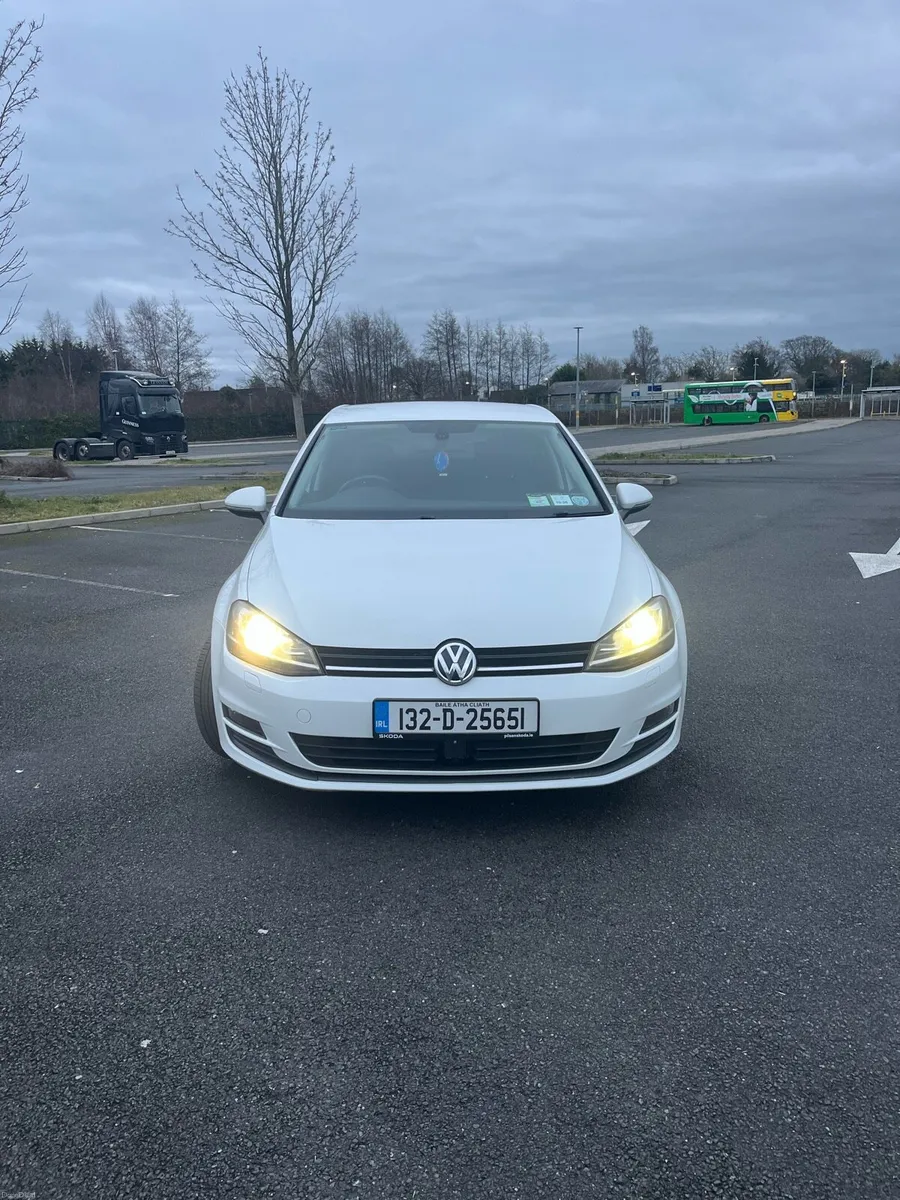 VW GOLF 1.2L AUTO - Image 2