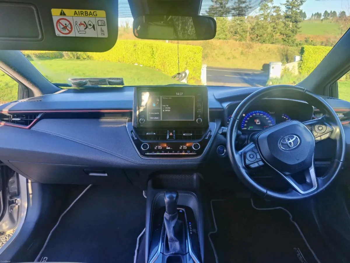 Toyota Corolla Luna Sport - Image 4