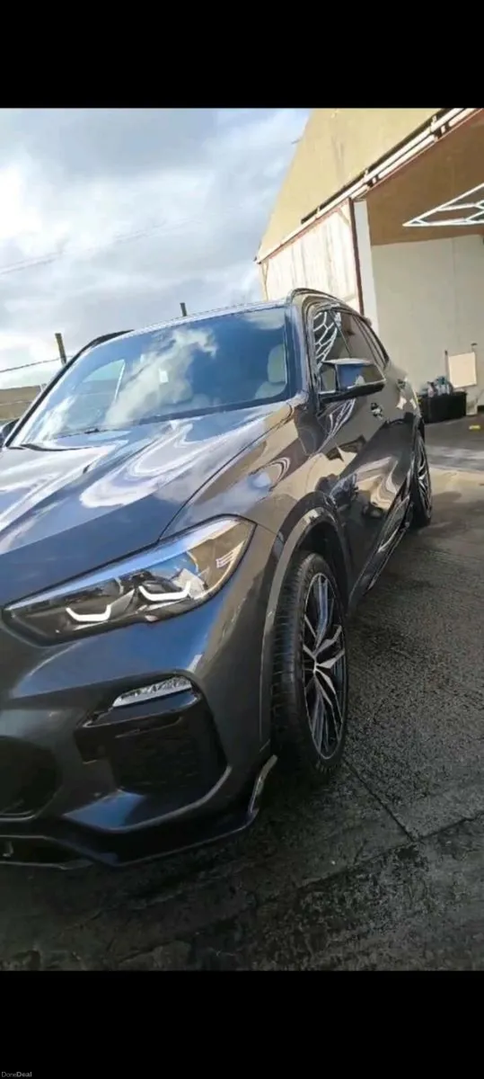 2019 BMW X5 - Image 2