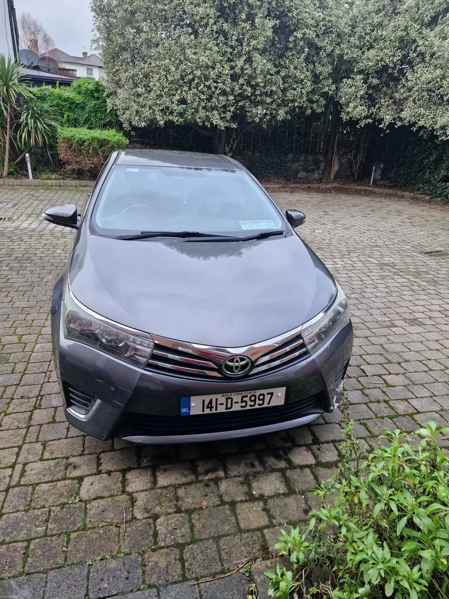 Toyota Corolla 2014 - Image 1