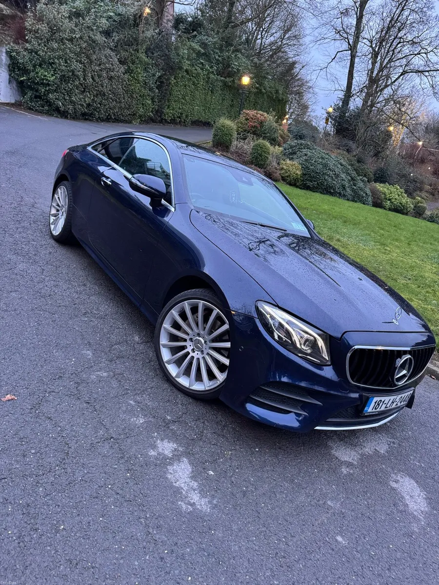 2018 Mercedes E220D 4MATIC PREMIUM+ - Image 1