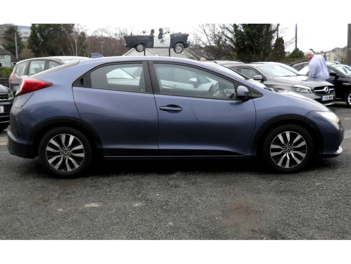 Honda Civic 1.6 I DTEC SE PLUS T 5DR.......NCT 02/ - Image 4