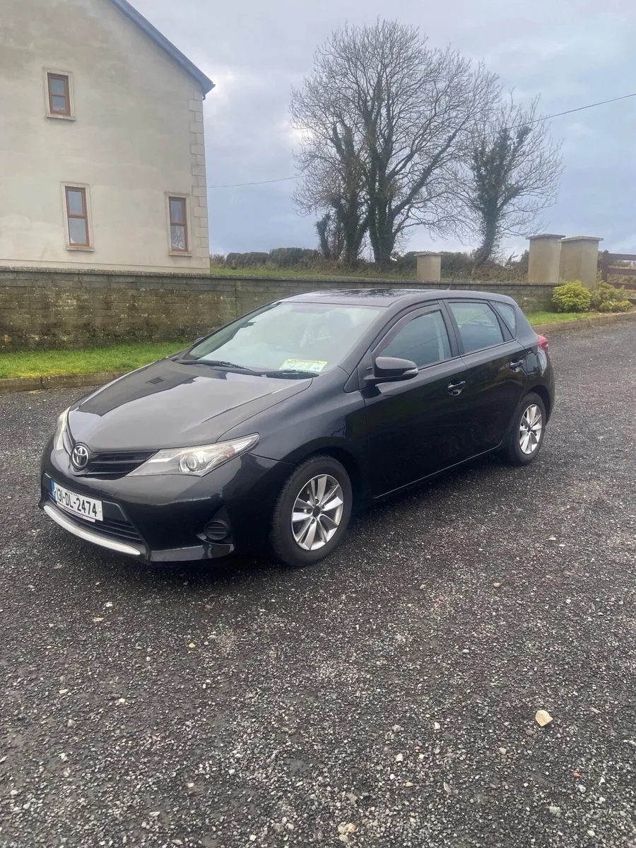 Toyota Auris 2013 - Image 3