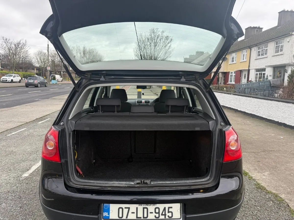 Volkswagen Golf Comfortline 07’ - Image 2