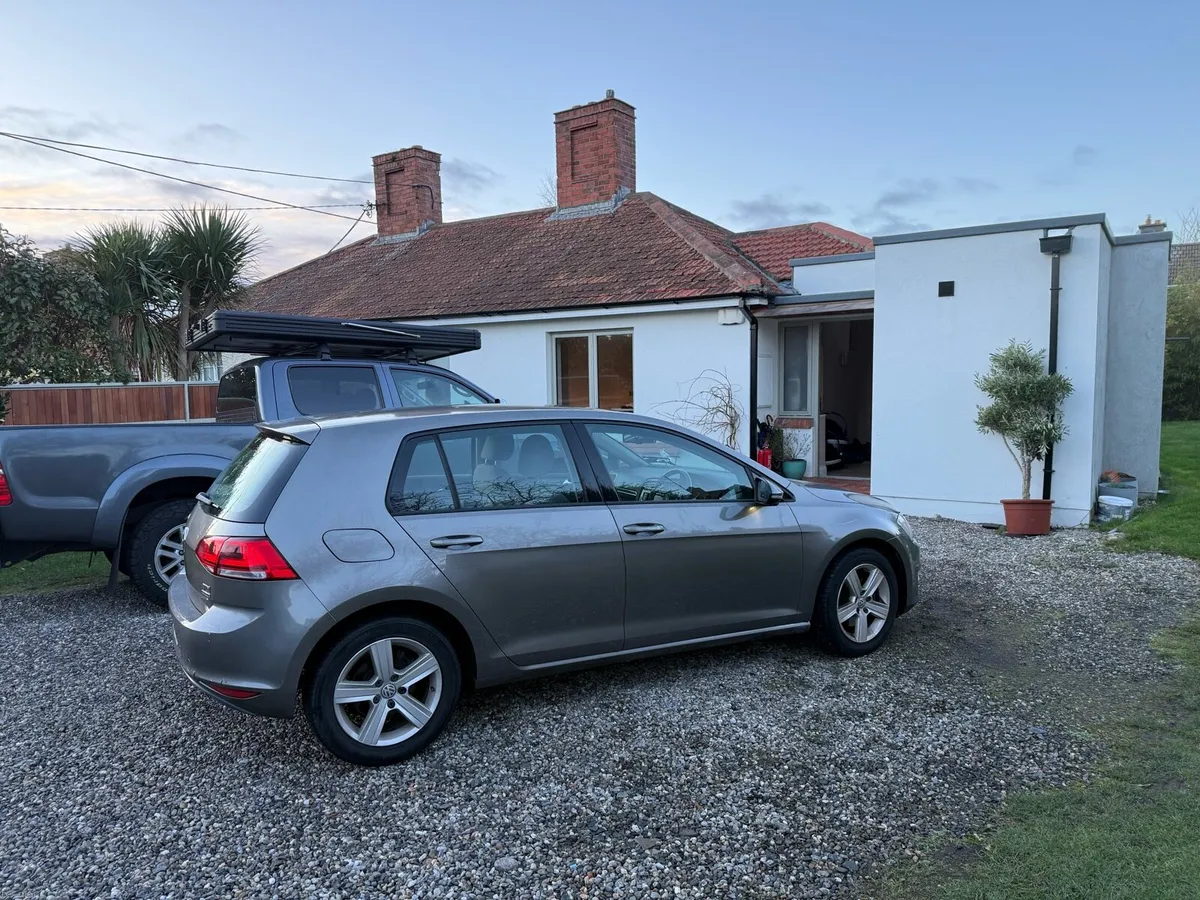 Volkswagen Golf - Image 4