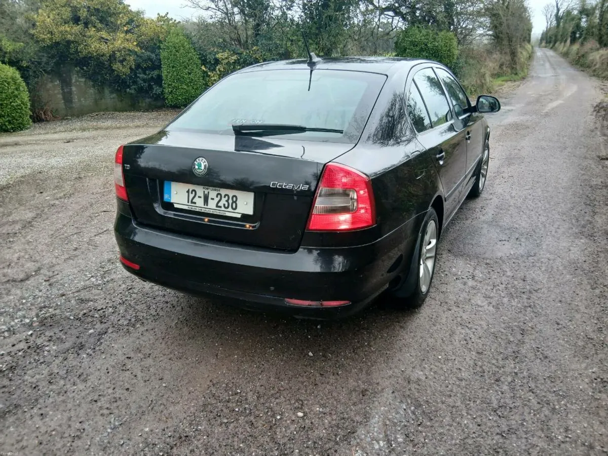 SKODA OCTAVIA AMBIENTE 1.6 CR TDI 105HP nct 01/27 - Image 3